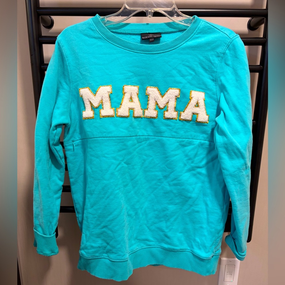 Nursing sweatshirt with zippers!